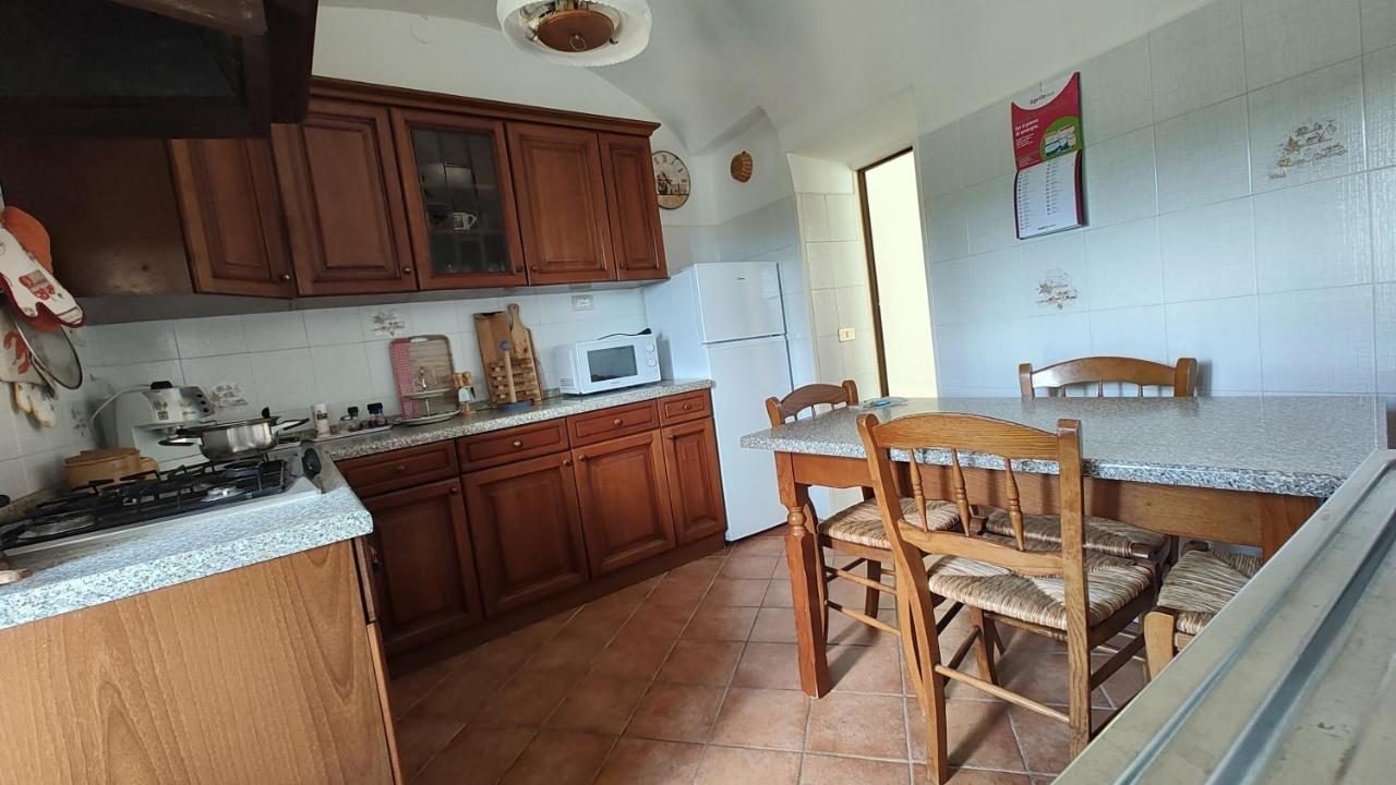 Countryhouse Traversa Du Furnu Imperia Εξωτερικό φωτογραφία