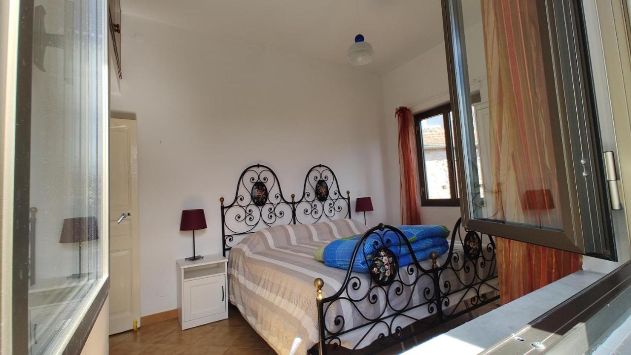 Countryhouse Traversa Du Furnu Imperia Εξωτερικό φωτογραφία